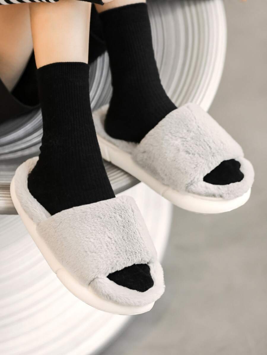Minimalist Fluffy Bedroom Slippers - Light Grey - View 1