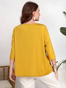EMERY ROSE Áo thun Plus size Nút màu trơn Giải trí - Màu Mù tạt vàng - Xem 2