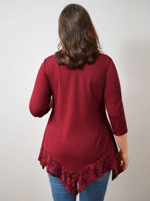 EMERY ROSE Plus Lace Trim Asymmetrical Hem Tee - Burgundy - View 2