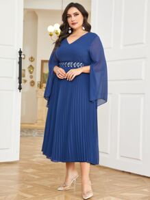 Modelyn Plus Split Sleeve Pleated Hem Belted Dress - Navy Blue - View 3