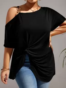 SHEIN LUNE Plus Chain Detail Asymmetrical Neck Twist Hem Tee - Black - View 1