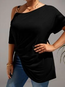 SHEIN LUNE Plus Chain Detail Asymmetrical Neck Twist Hem Tee - Black - View 5
