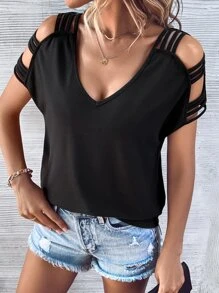 SHEIN LUNE 梯狀鏤空蝙蝠袖T恤 - 黑色 - 查看 1