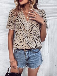 SHEIN LUNE Ditsy Floral Print Guipure Lace Insert Puff Sleeve Blouse - Brown - View 4