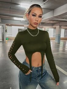 SHEIN ICON 鏤空吊帶襪細節短款上衣 - 軍綠色 - 查看 5