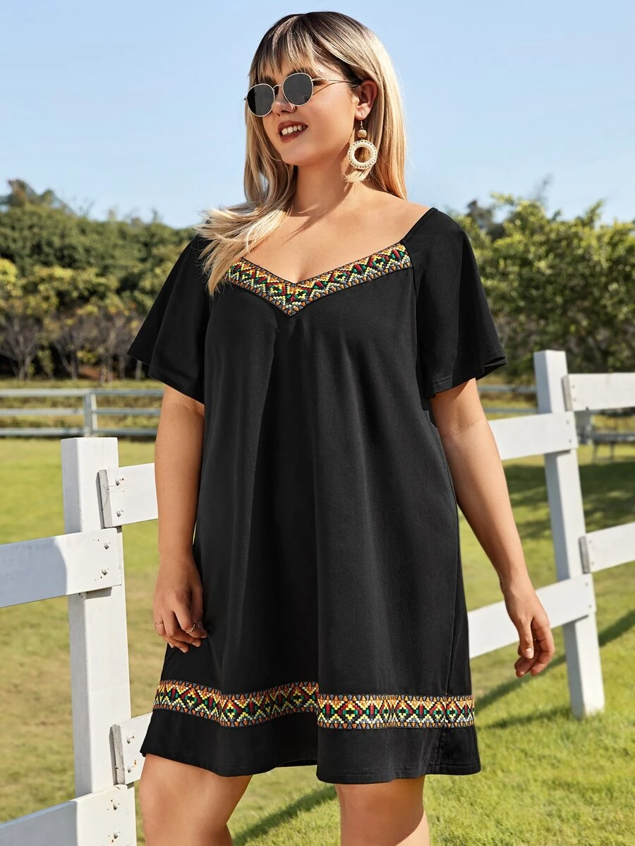 SHEIN VCAY Vestido ribete con cinta en contraste de manga raglán