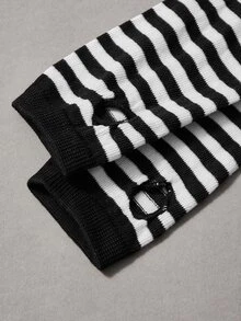 ROMWE Grunge Punk Striped Fingerless Gloves - Black and White - View 4