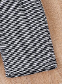 SHEIN 男孩前蝴蝶結襯衫和千鳥格印花下擺開叉西裝外套和短褲 - 黑與白 - 查看 4