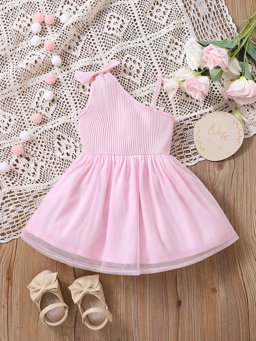 嬰兒不對稱領肩部蝴蝶結網紗覆蓋洋裝 - 淺粉色 - 查看 1