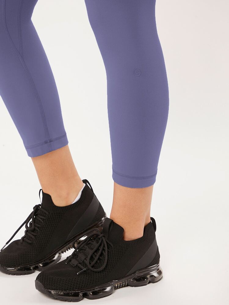 21" Mallas Capri De Bajo Impacto Featherfit™