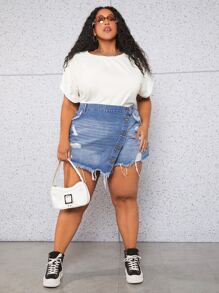 SHEIN CURVE+ Plus Button Fly Ripped Raw Trim Denim Skort - Medium Wash - View 7
