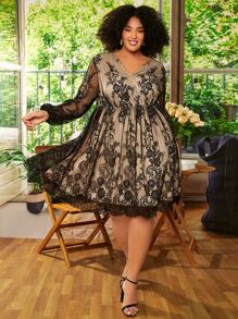 SHEIN CURVE+ Plus Surplice Neck Lace Overlay Dress - Multicolor - View 3