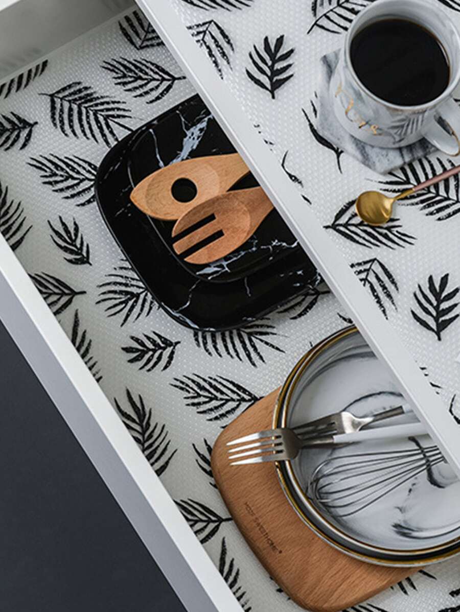 Tấm lót kệ in hình lá 1 cuộn - Nhiều màu - Xem 1