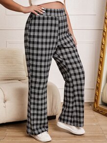 SHEIN Qutie Plus Plaid Print Flare Leg Trousers - Black and White - View 4