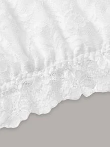 Romantic White Plus Size Lace Strapless Bralette With Slight Stretch Fabric - White - View 4