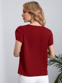 SHEIN Clasi Keyhole Front Puff Sleeve Top - Red - View 2