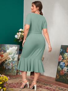 SHEIN Clasi Plus Button Front Mermaid Hem Belted Dress - Mint Green - View 2