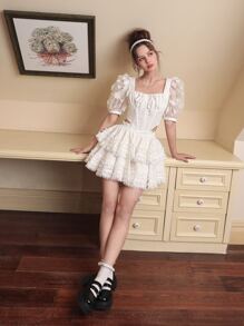 SHEIN MOD Floral Appliques Ruched Bust Asymmetrical Hem Crop Top - White - View 3