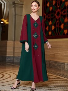 Al Najma 撞色幾何印花V領水鑽細節連衣裙 - 彩色 - 查看 5