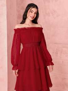 Mulvari 圓點一字肩荷葉袖層疊下擺連衣裙 - 酒紅色 - 查看 5