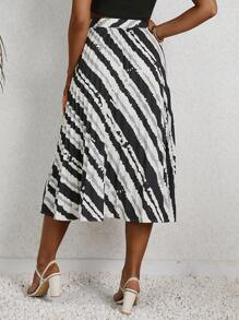 SHEIN VCAY Striped Print Pleated Skirt - Multicolor - View 2