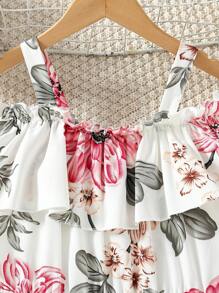 SHEIN 少女花卉印花露肩荷葉邊衬托網紗下擺連身褲 - 白色 - 查看 3