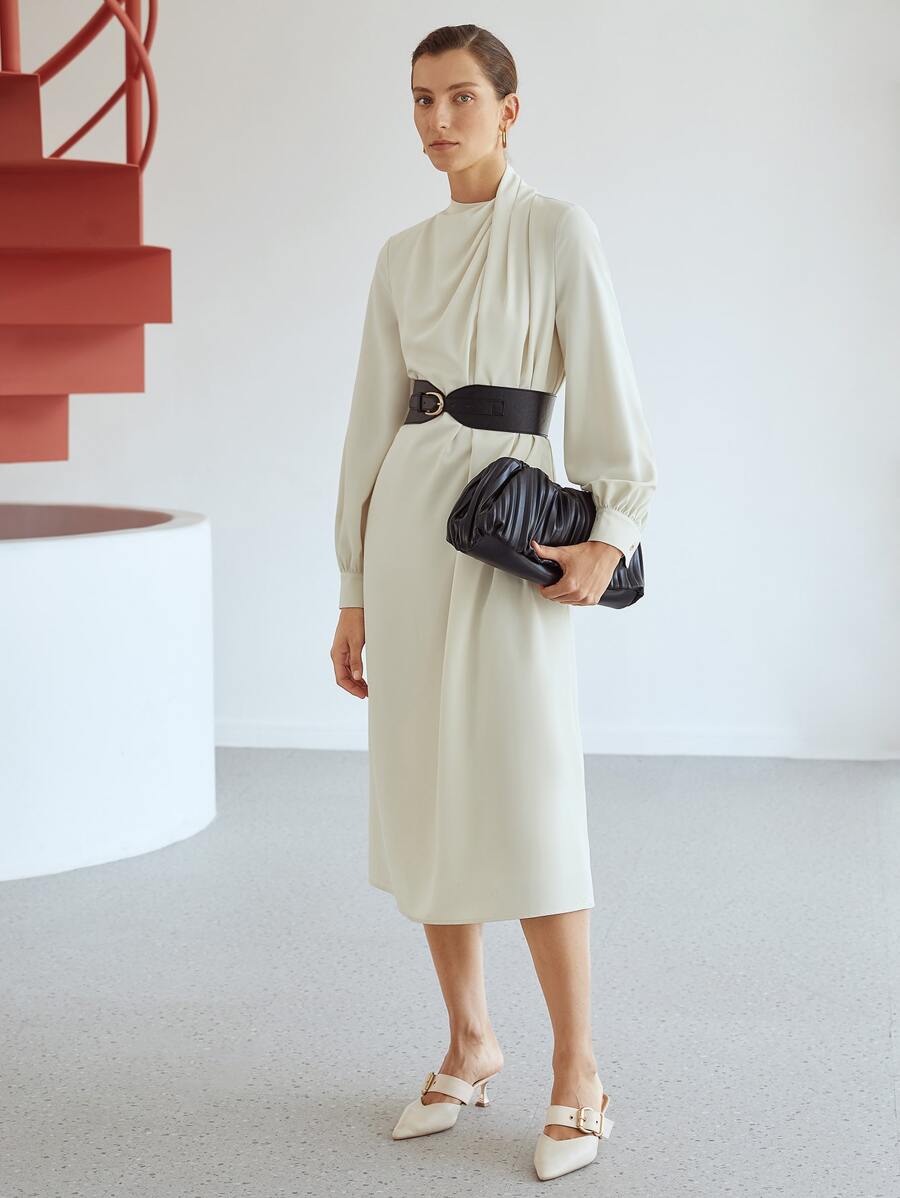 MOTF PREMIUM 褶皺腰帶中長連衣裙