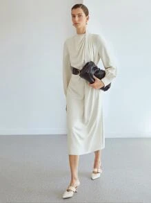 MOTF PREMIUM 褶皺腰帶中長連衣裙 - 米色 - 查看 5