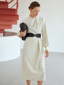 MOTF PREMIUM 褶皺腰帶中長連衣裙 - 米色 - 查看 6