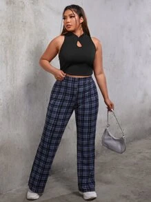 SHEIN EZwear Plus Keyhole Neckline Tank Top - Black - View 4