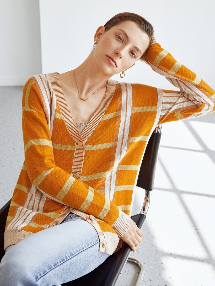 MOTF PREMIUM PLAID KNIT CARDIGAN