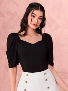 Mulvari 雞心領口泡泡袖T恤 - 黑色 - 查看 1