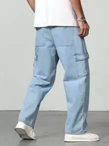 Manfinity Homme Loose Fit Men's Cotton Cargo Jeans With Flap Pockets - Light Wash - View 2