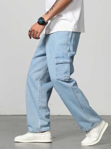 Manfinity Homme Loose Fit Men's Cotton Cargo Jeans With Flap Pockets - Light Wash - View 6