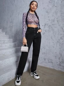 Zipper Fly Mom Fit Jeans - Black - View 5