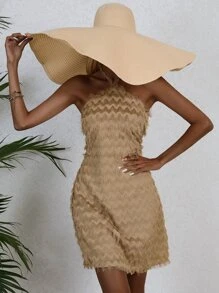 GENKIRA 素色毛茸茸掛脖連衣裙 - 卡其色 - 查看 2