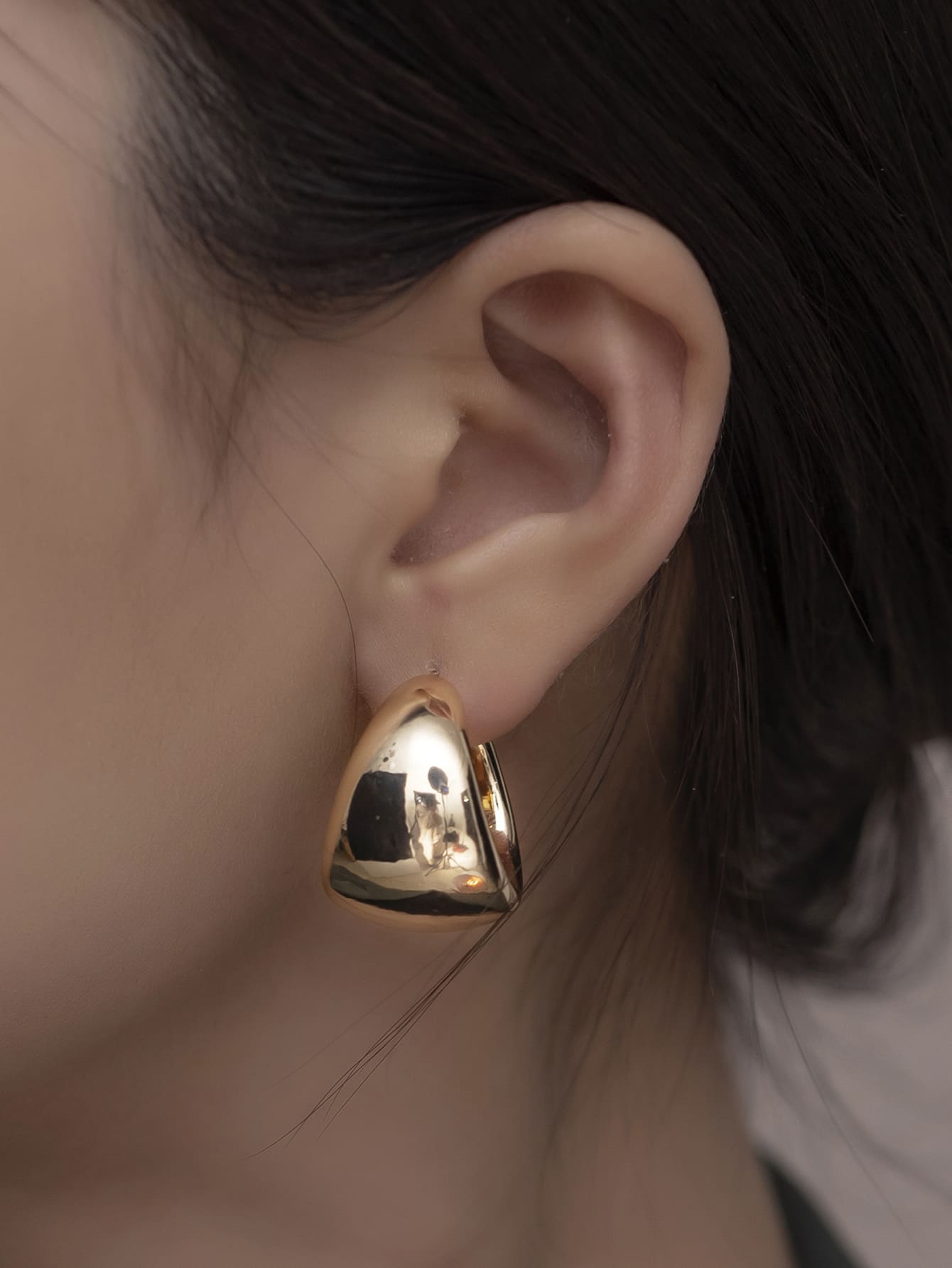 Bông tai vòng bít tối giản - Vàng - Xem 1