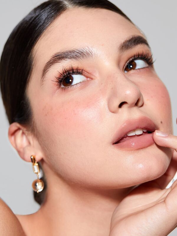 SHEGLAM Jelly Wow Hydrating Lip OilMaliBlue Berry Moisturizing Clear Lip Gloss Plumping Non