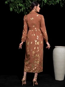 Modelyn 燙金花朵印花泡泡袖繫腰帶洋裝 - 鏽棕色 - 查看 2