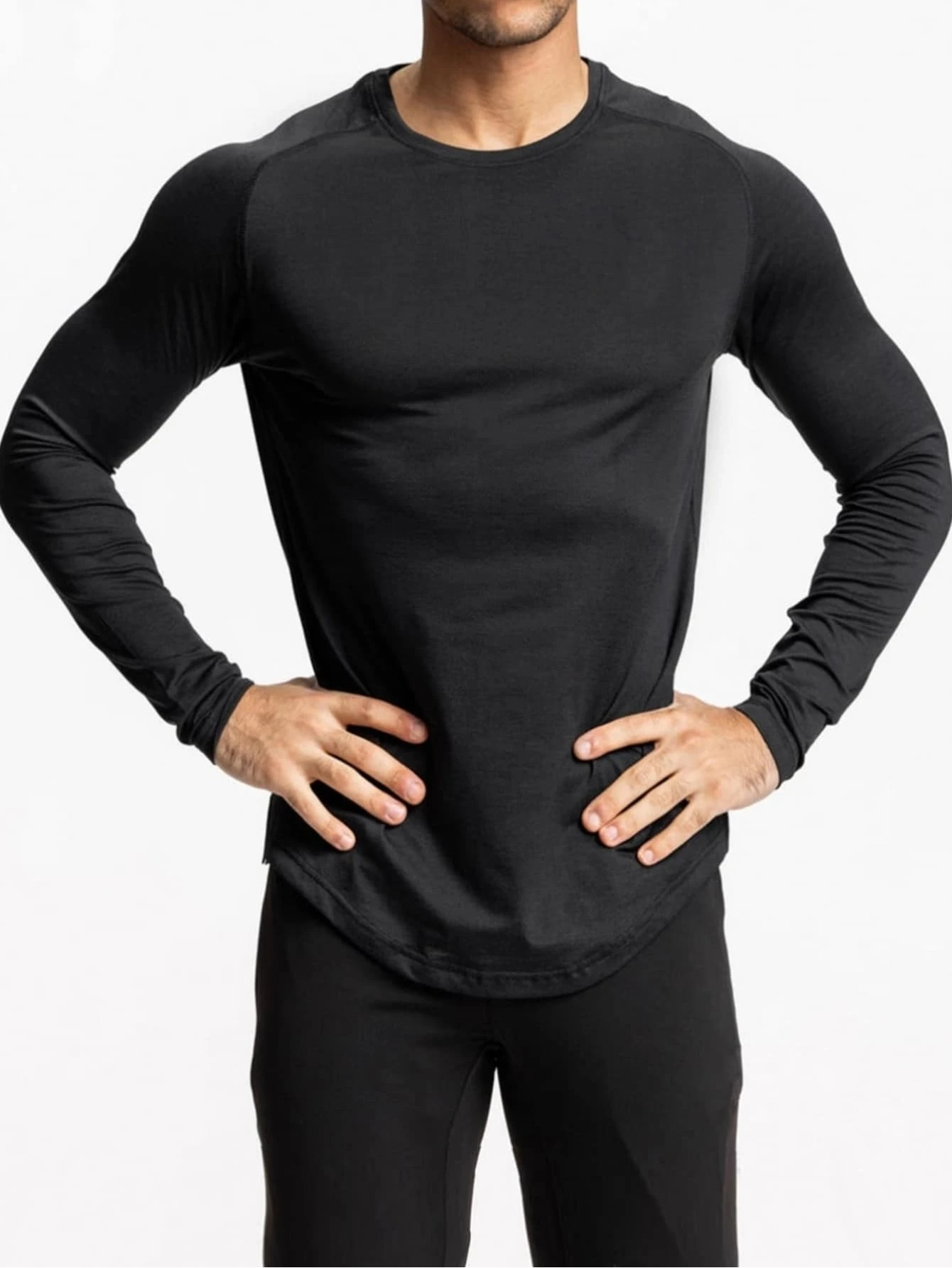 Manfinity Fitness Boyfriend Style Men Raglan Sleeve Curved Hem Sports Tee - Black - View 1