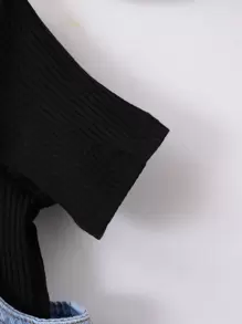 SHEIN Genkimix Kids Toddler Girls Solid Tee & Ripped Raw Cut Denim Dungaree Romper - Multicolor - View 5