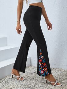 SHEIN Clasi Floral Print Flare Leg Trousers - Black - View 1