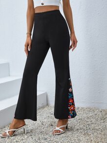 SHEIN Clasi Floral Print Flare Leg Trousers - Black - View 3