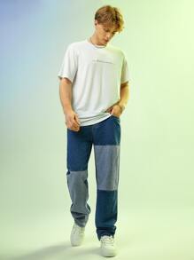 Manfinity Men Color Block Straight Leg Jeans - Medium Wash - View 3