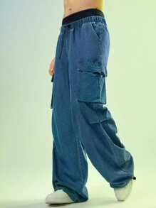 Manfinity RebelGame Men Cotton Flap Pocket Cargo Jeans - Medium Wash - View 3