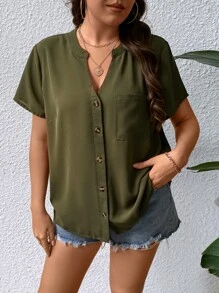 SHEIN LUNE Plus Notch Neck Patched Pocket Blouse - Army Green - View 5