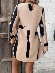 SHEIN Clasi Brush Print Keyhole Back Dress - Khaki - View 2