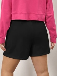 SHEIN BASICS Plus Solid Slant Pocket Shorts - Black - View 2