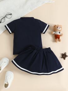 嬰兒熊和字母圖案T恤和裙子