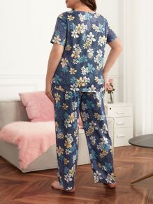 Plus Floral Print PJ Set / Pajama Set - Multicolor - View 2